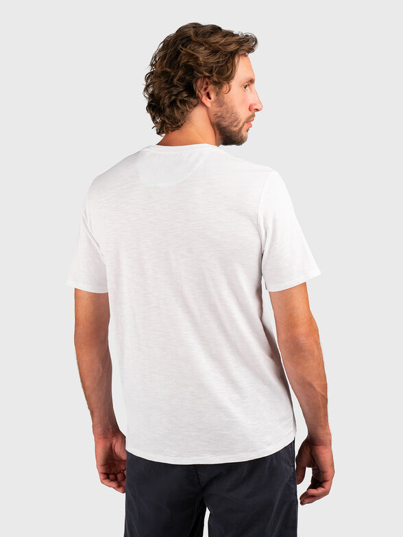 T-shirt with accent pocket  - 2