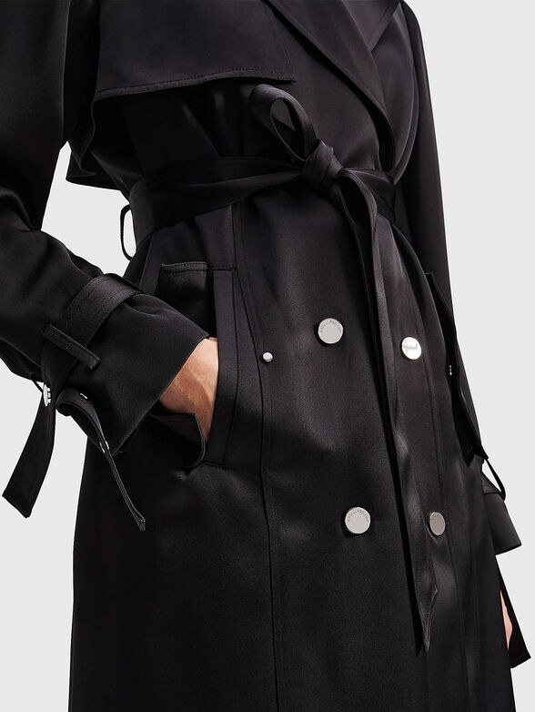 Trench coat with belt at the waist - 4
