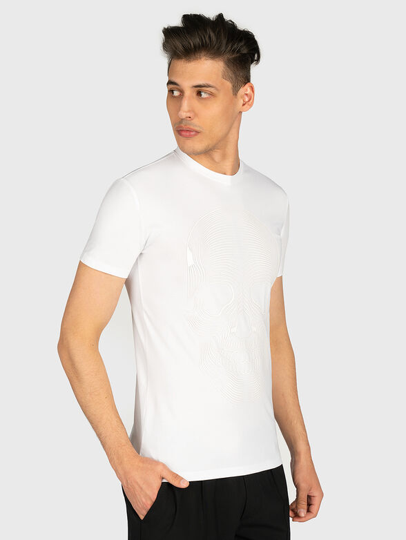 Black t-shirt with an attactive print - 1