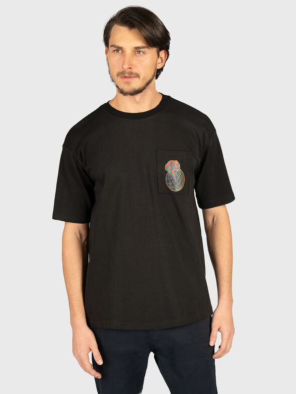 RAUM T-shirt in black - 1