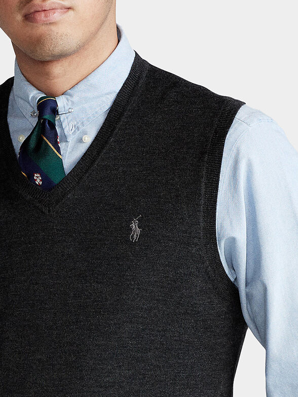 Sleeveless wool sweater - 3