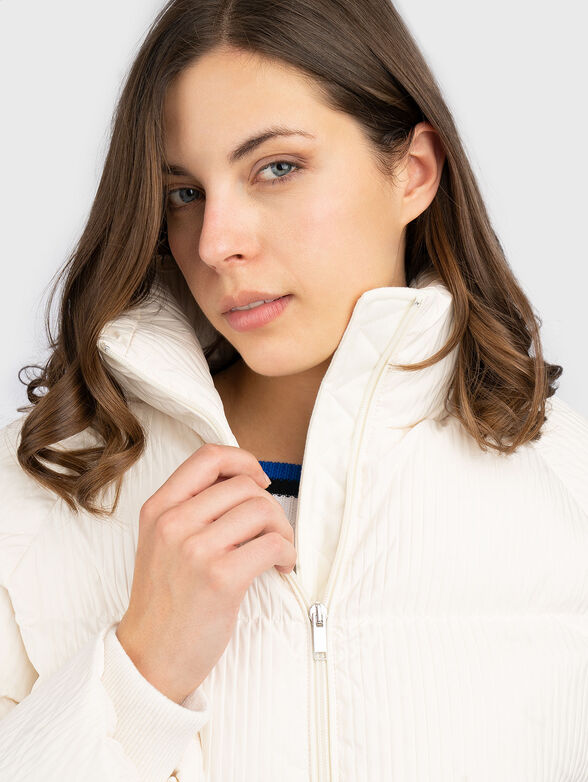 Padded jacket with pockets - 2
