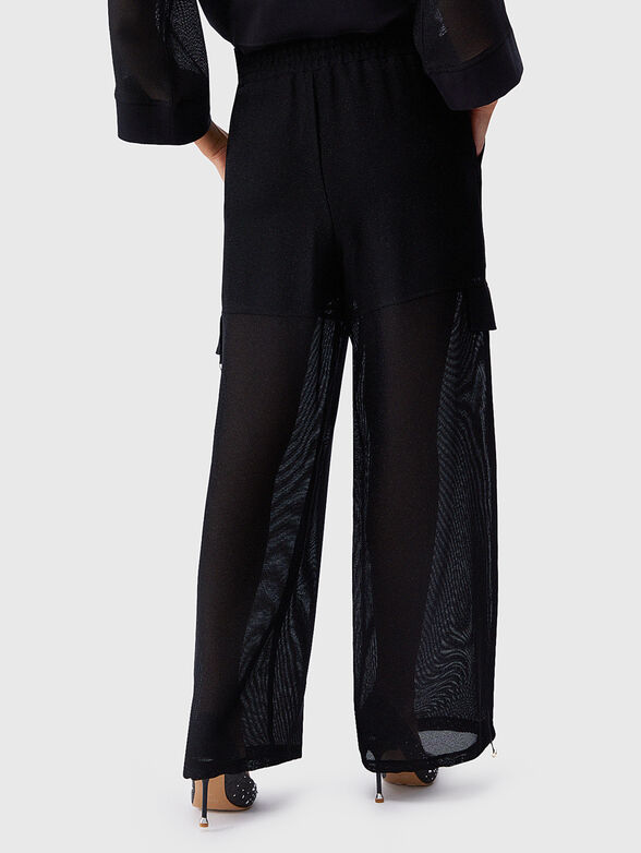 Cargo pants with a mesh texture - 2