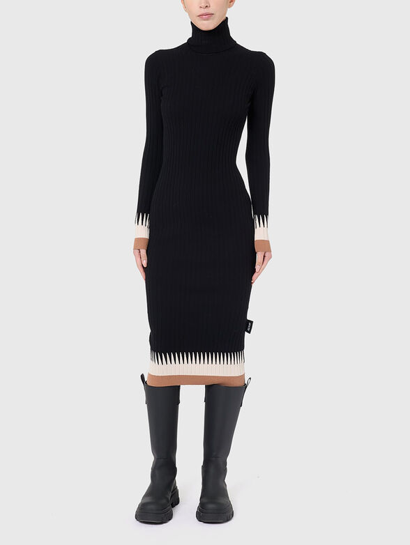 Knitted dress - 1