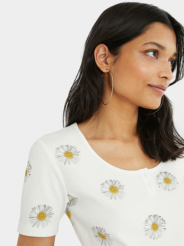 Crop top with floral motifs - 2