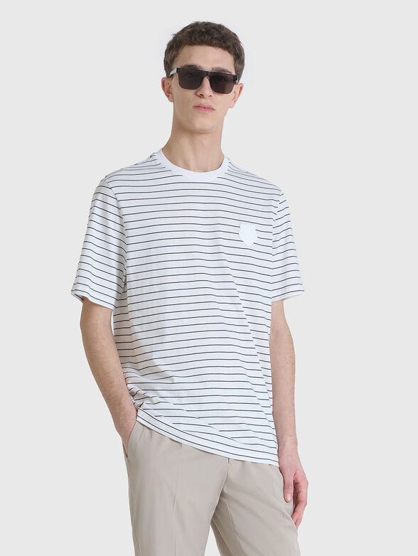 Cotton T-shirt with oval neckline and rubber detail - 0