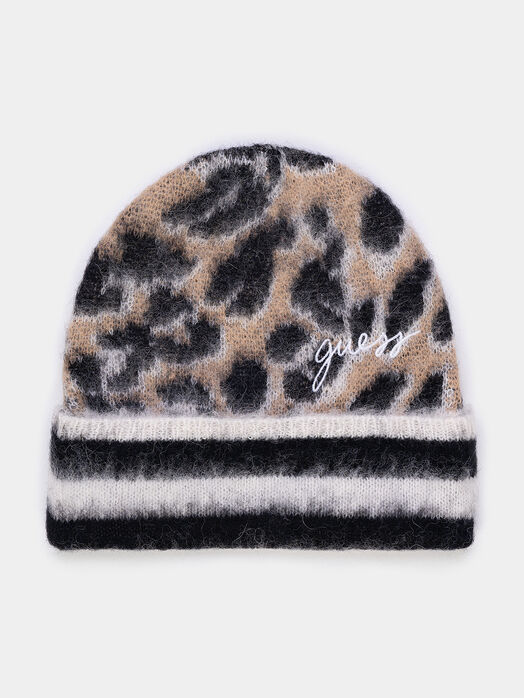 Hat with animal print