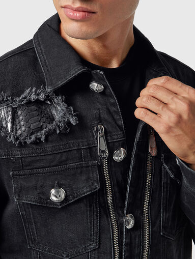 Denim jacket with snake accents  - 5