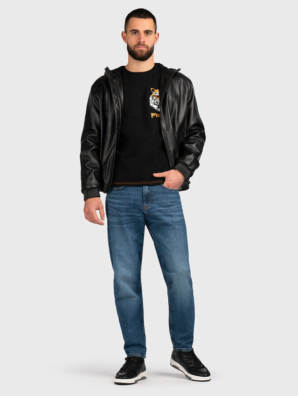 Black t-shirt with tiger prints  - 5