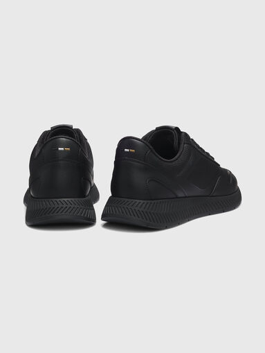 Sneakers with a logo detail - 4