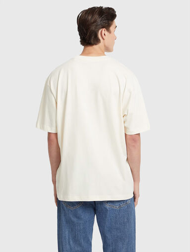 Oversized T-shirt with vintage print - 3