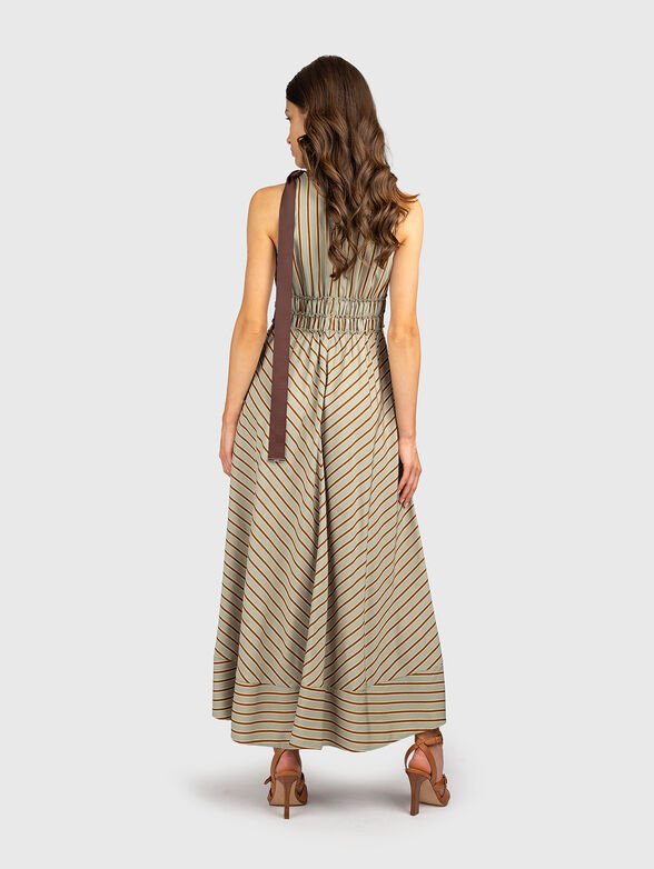Midi dress with a striped print - 2