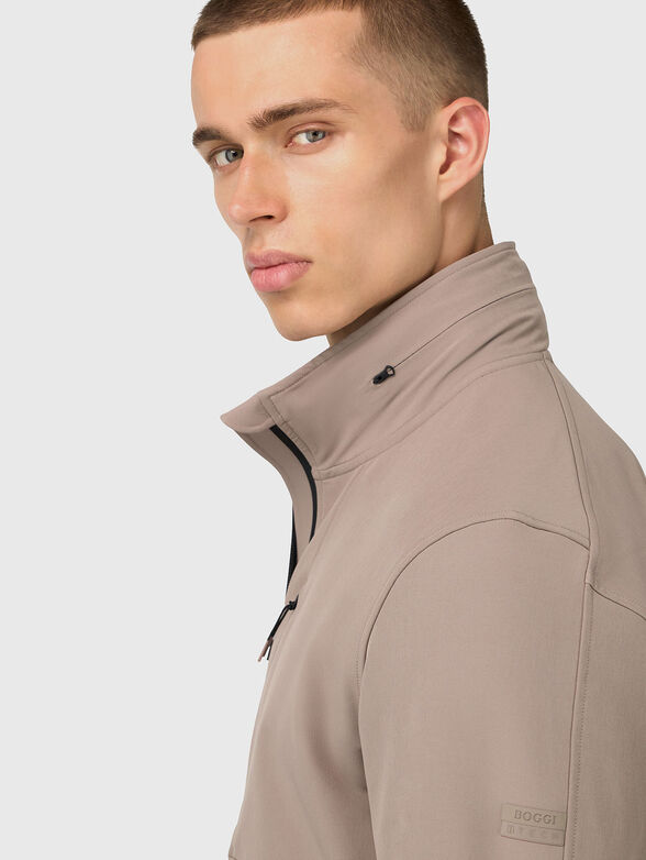 Transitional jacket with pockets  - 4