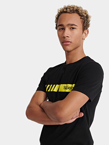 Black t-shirt with contrasting tape - 4
