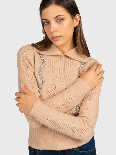 Beige sweater with rhinestones - 5