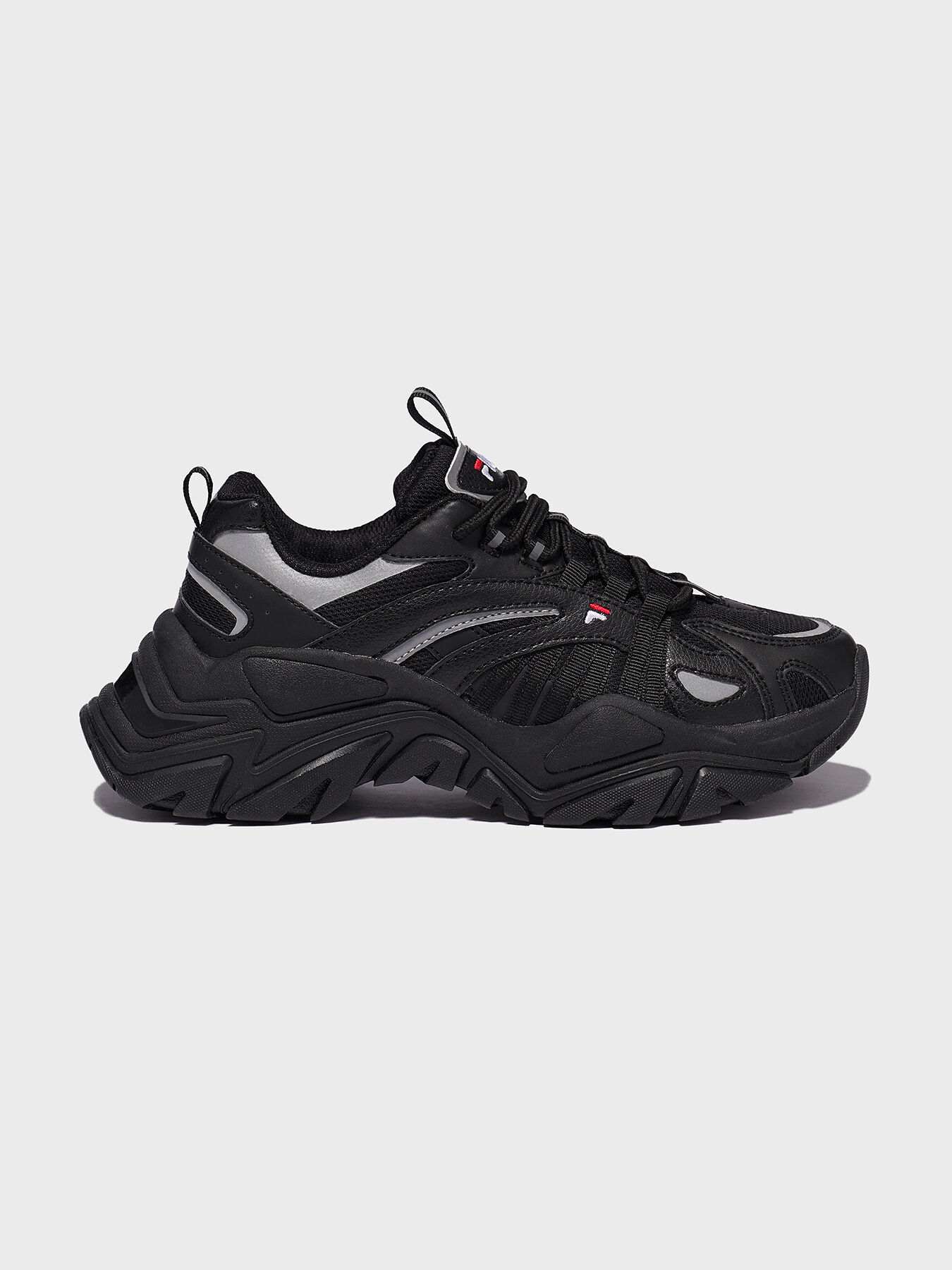 Fila en store