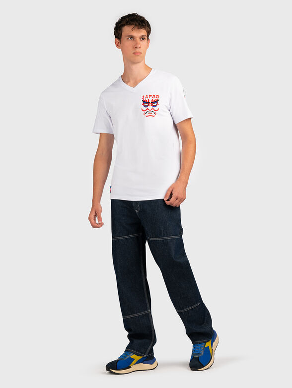 TV041 T-shirt with V-neck and print - 6