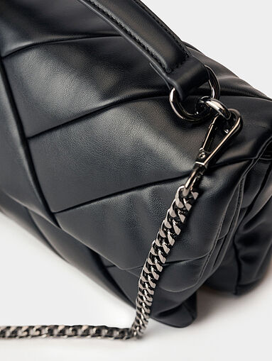 Black small bag with quilted effect - 4