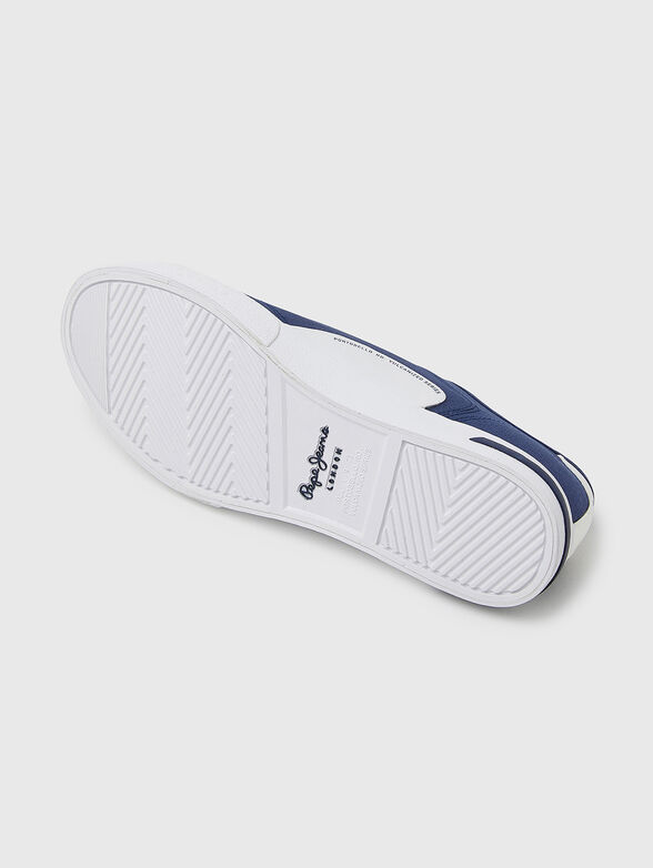 KENTON ROAD M sports shoes in blue color - 5