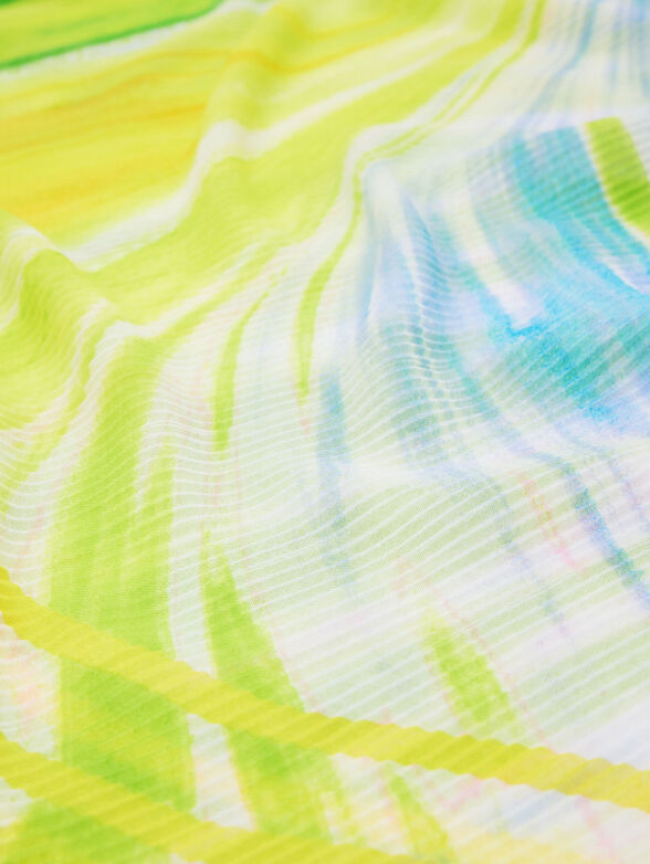 Scarf with multicoloured pattern - 3