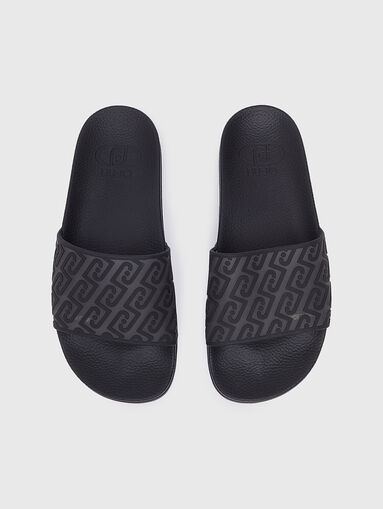 Beach shoes - 4