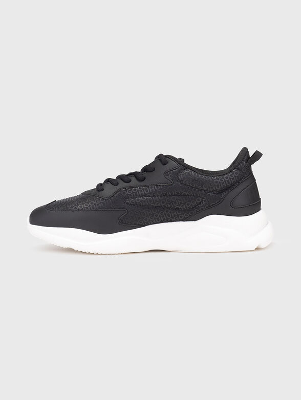 Black sports shoes with logo - 4
