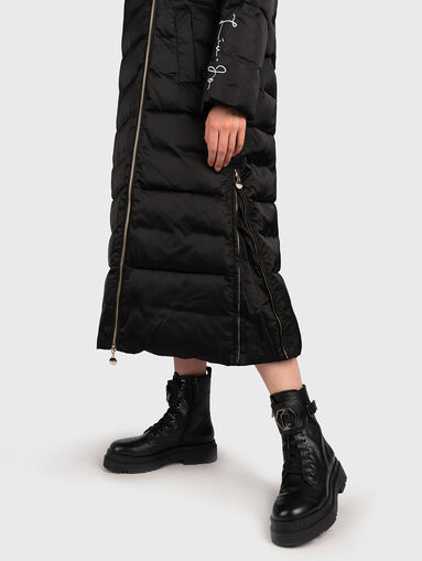 Long padded jacket with hood - 4