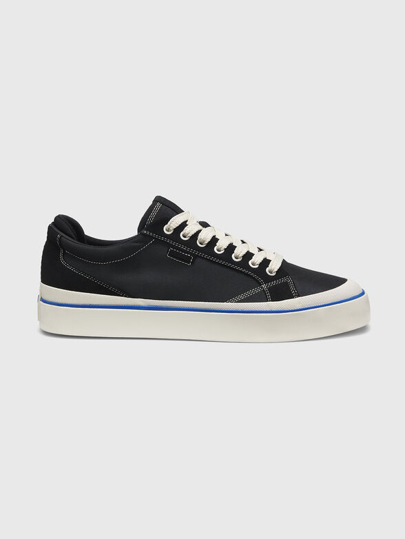 Unisex sports shoes in black - 1