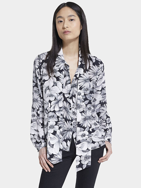 Shirt with floral print - 1