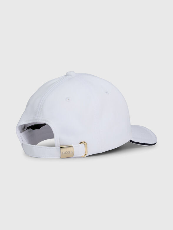 Baseball cap with logo - 3