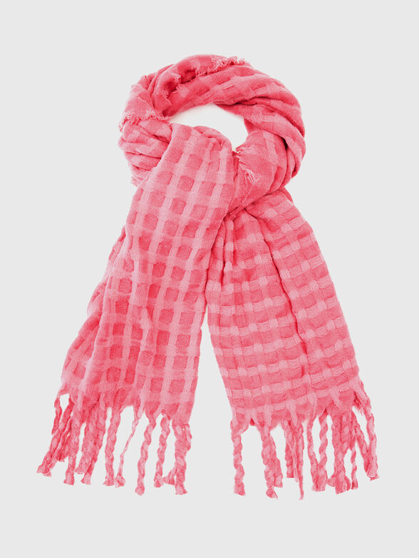Knitted scarf in fuxia color - 1