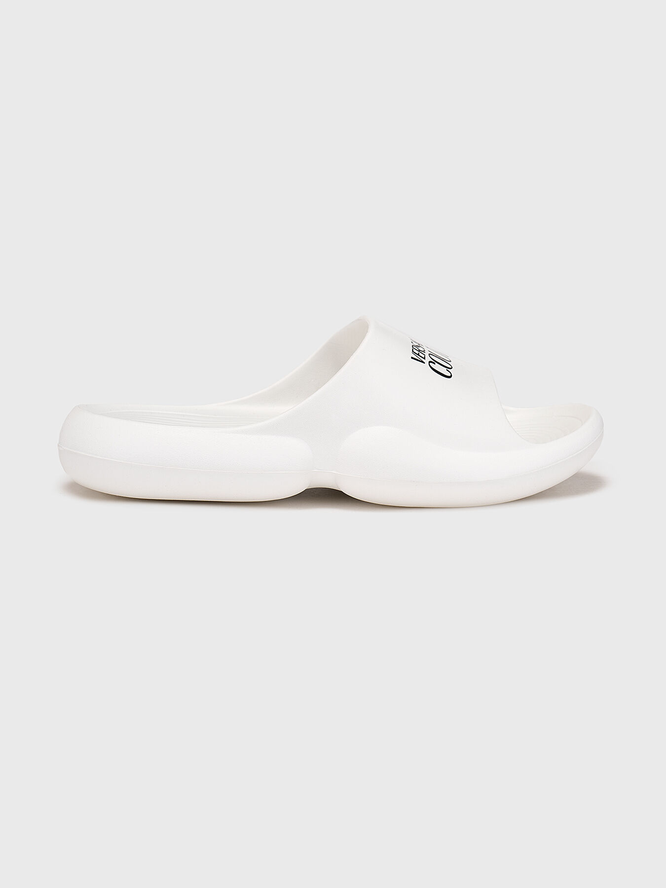 FONDO TAGO black slippers brand VERSACE JEANS COUTURE