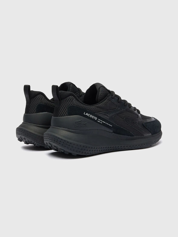 Sports shoes with logo - 3