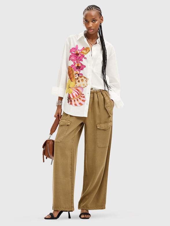 White shirt with contrasting print - 1