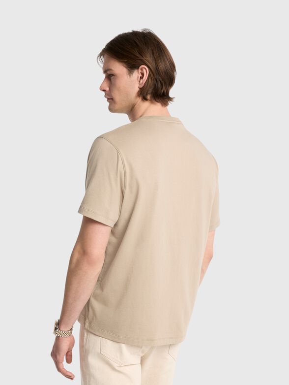 Beige T-shirt with embossed logo  - 2