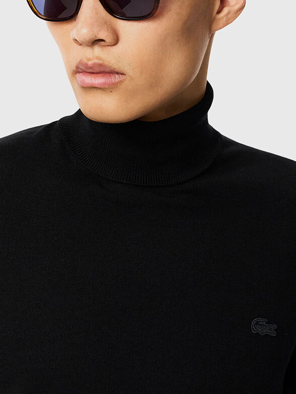 Wool turtleneck sweater - 4