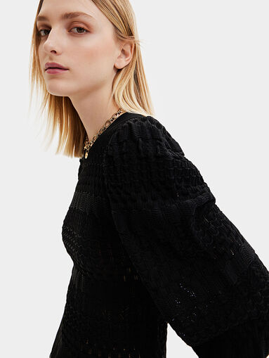 Sweater in black color - 4