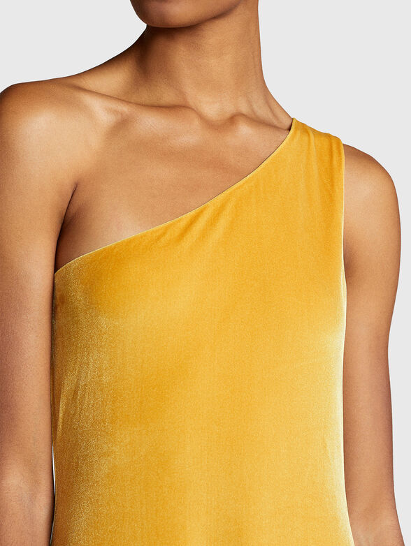 Yellow velvet dress - 3