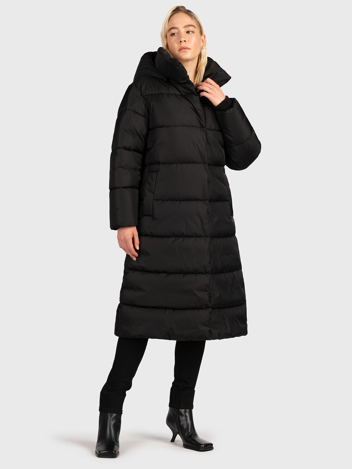 【大注目】 Long waterproof jacket in black color brand TRUSSARDI ジャケット・アウター