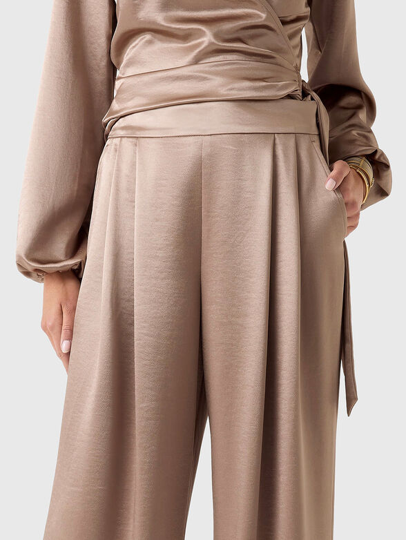 Satin trousers with pleats - 3