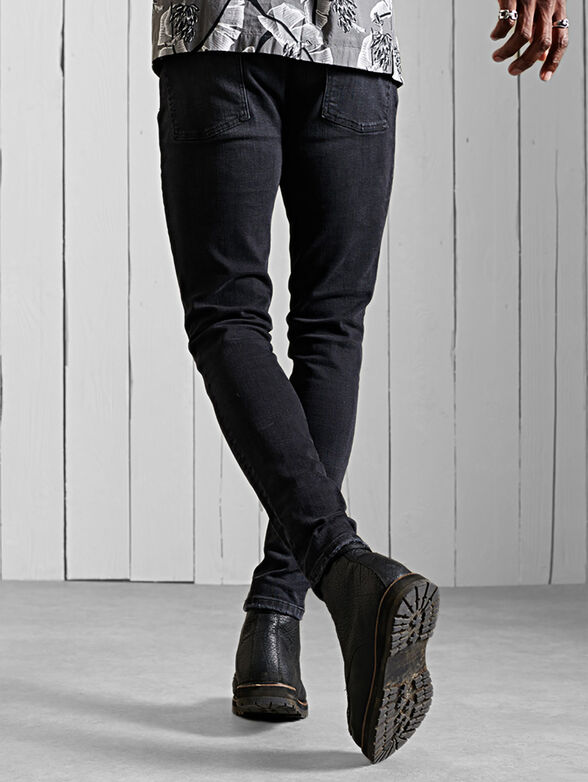 Black jeans - 2
