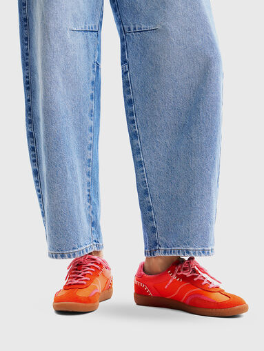 Sneakers with contrast elements - 3