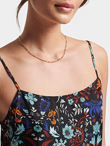 Dress whit floral print - 4