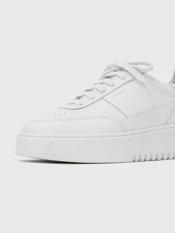 Sports shoes made of genuine leather - 4