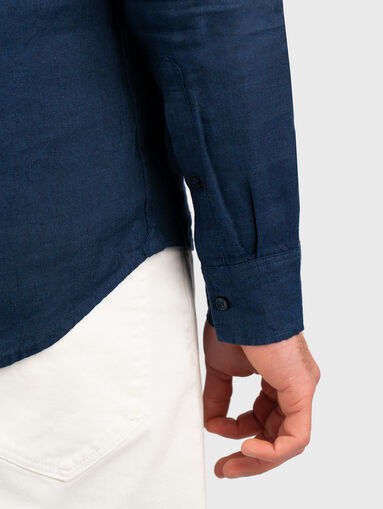 Beige linen shirt with logo detail - 4