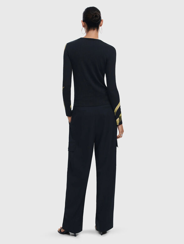 ROMANTIC blouse with floral motifs - 3