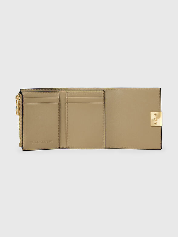 Leather wallet with golden logo detail - 3