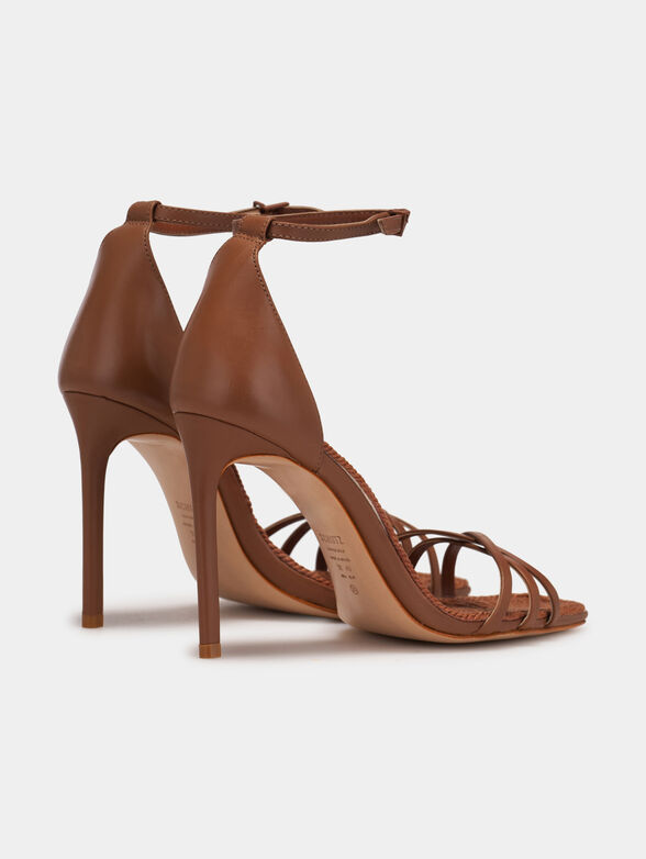 Sandals in black color - 3