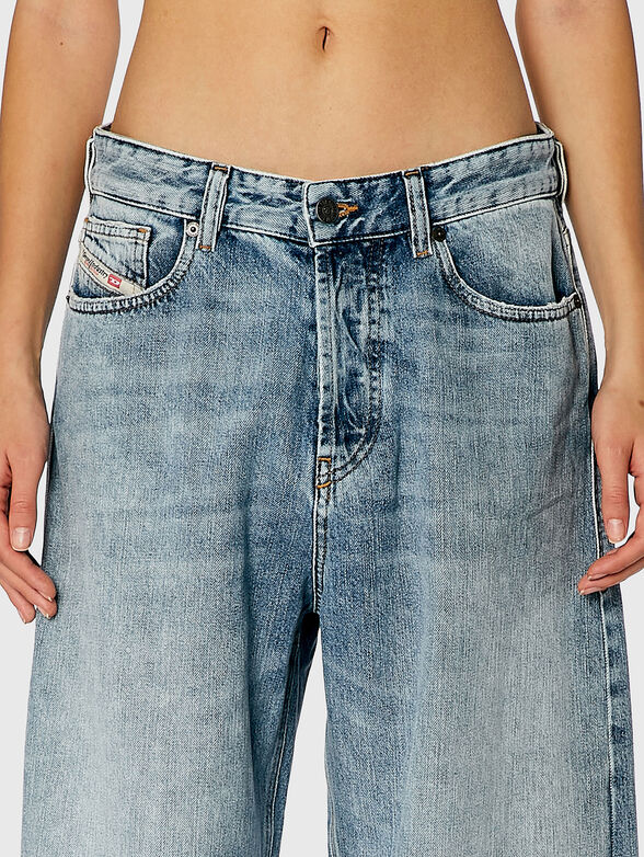 Jeans with wide legs and washed effect - 3