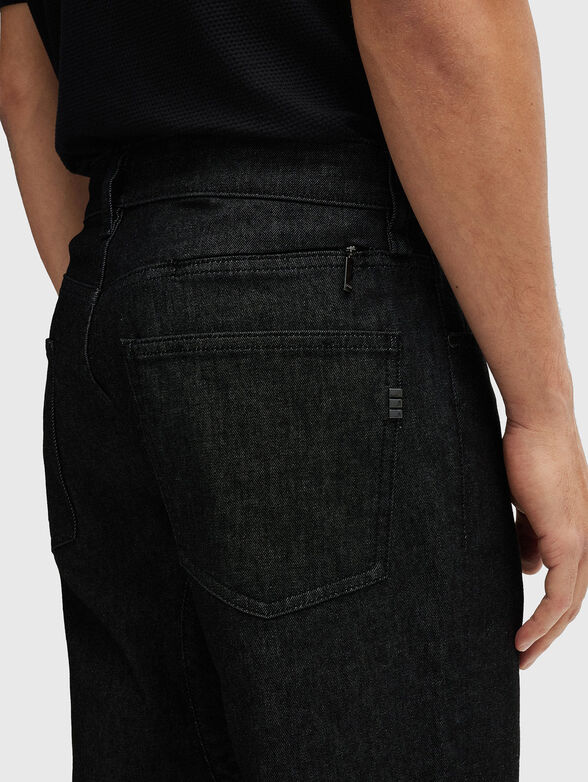 Jeans in black colour - 3